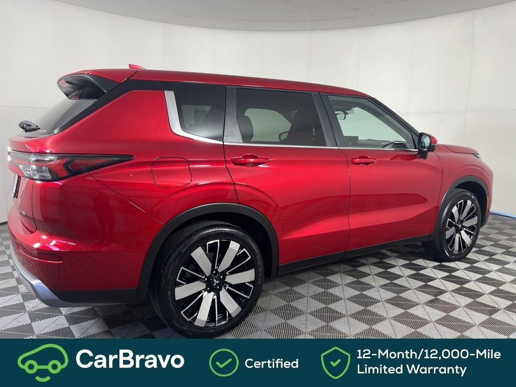 2025 Mitsubishi Outlander SE