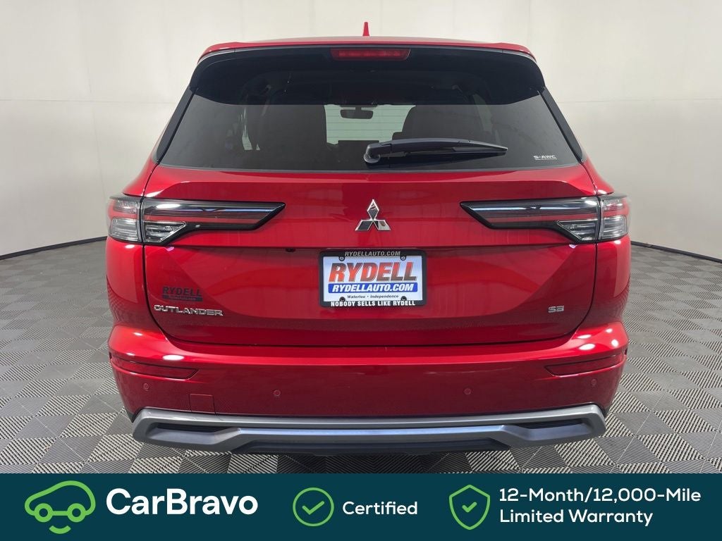 2025 Mitsubishi Outlander SE