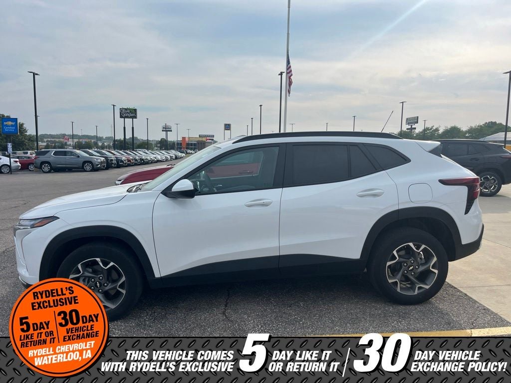 2025 Chevrolet Trax LT