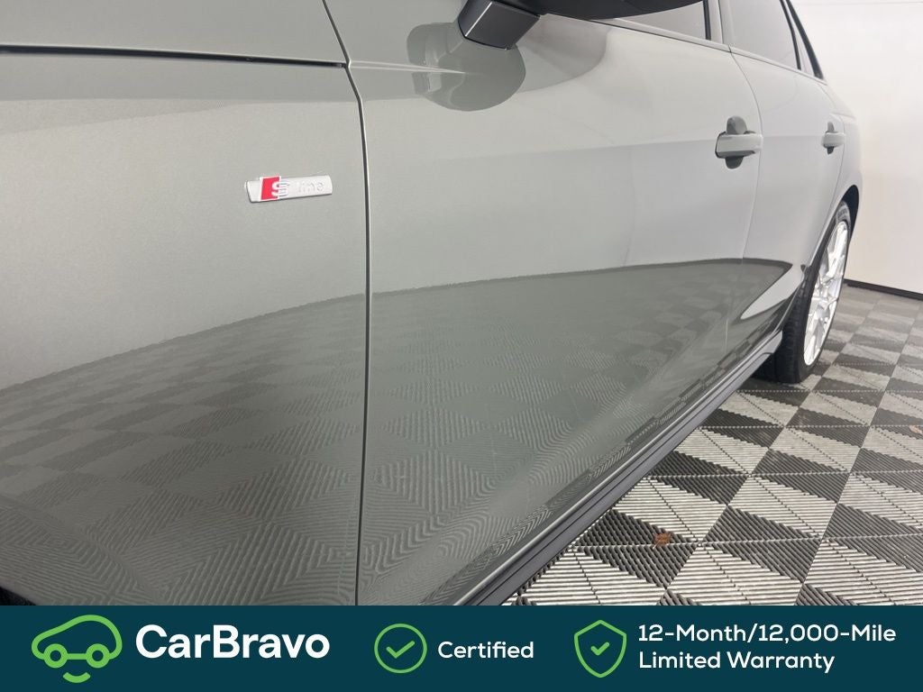 2023 Audi A4 45 S line Premium Plus quattro