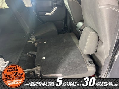 2016 Jeep Wrangler Unlimited Sahara