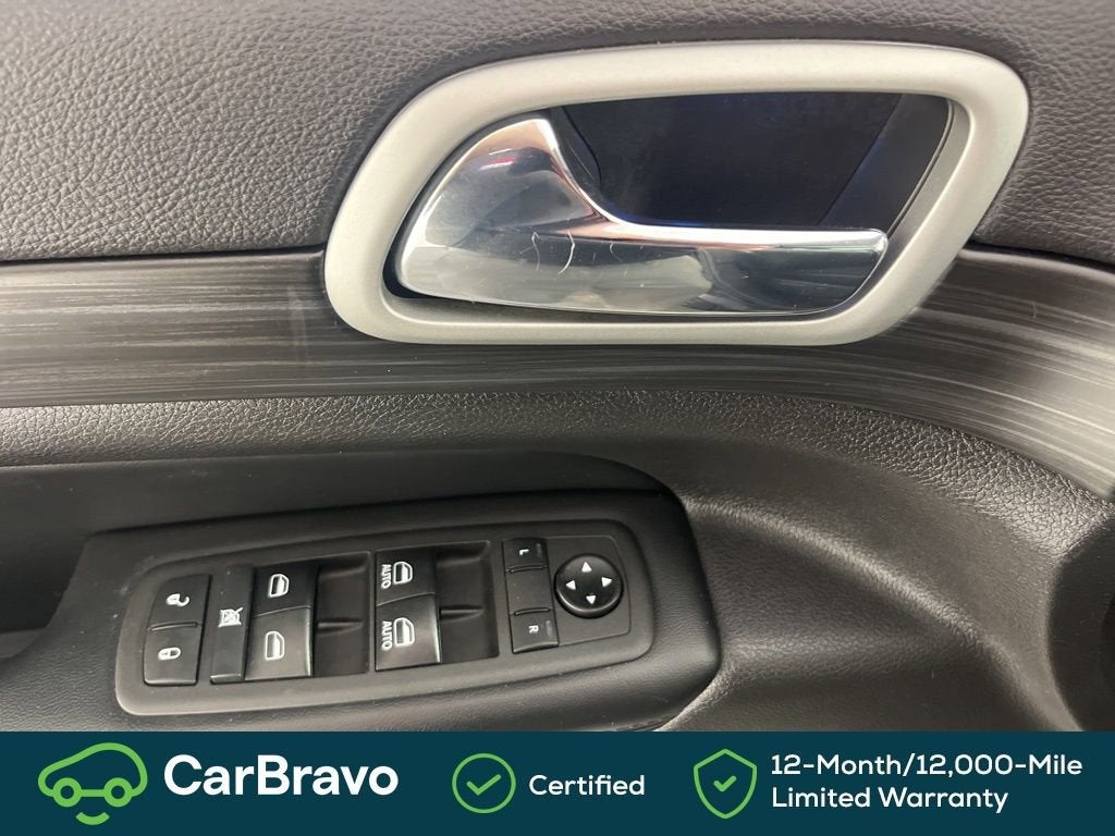 2021 Jeep Grand Cherokee Laredo X 4x4