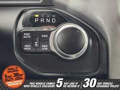 2022 RAM 1500 Big Horn Crew Cab 4x4 5'7" Box