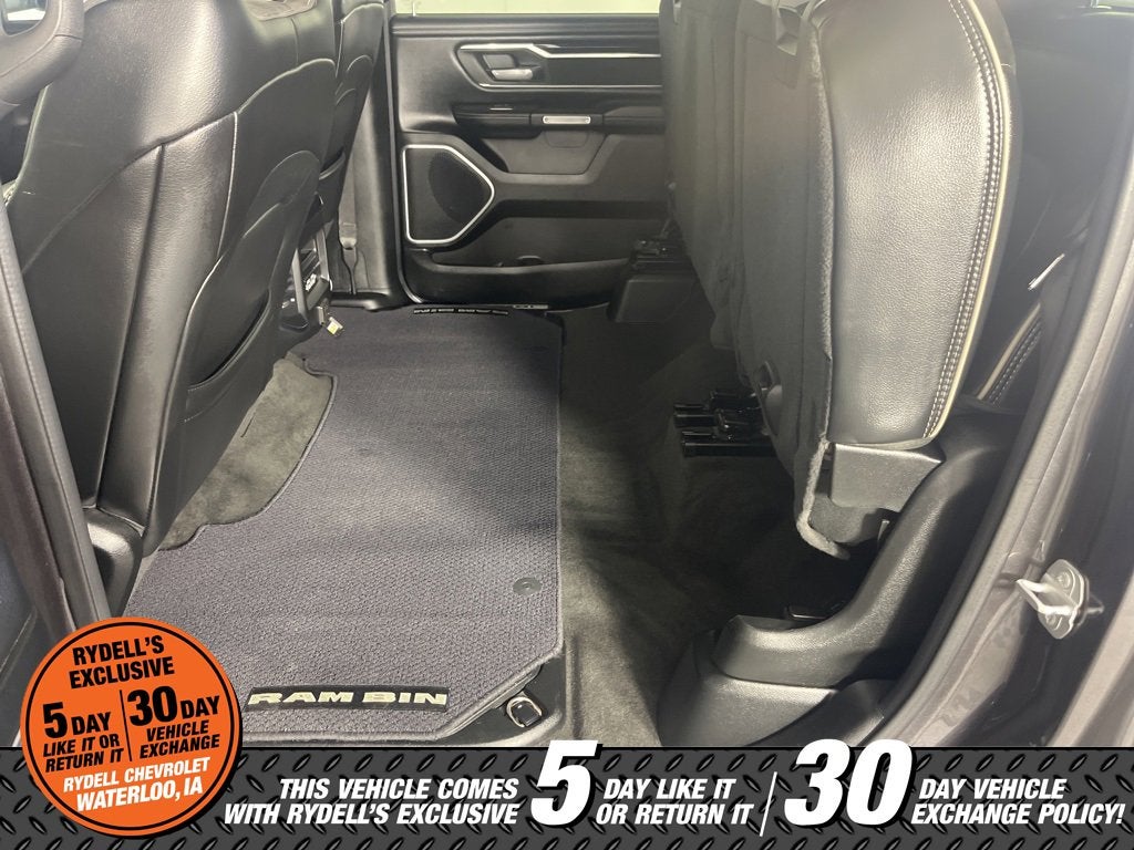 2020 RAM 1500 Laramie Crew Cab 4x4 5'7" Box