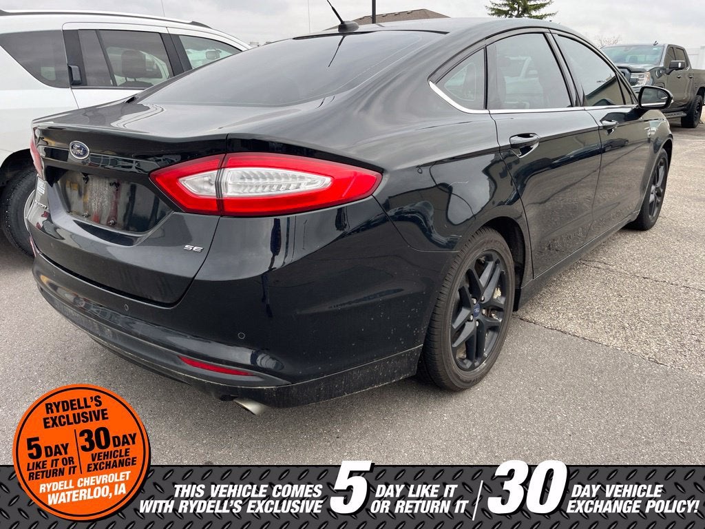 2016 Ford Fusion SE