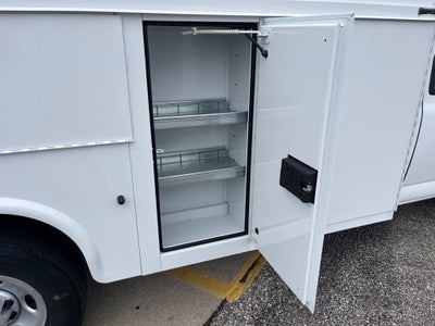 2026 Chevrolet Express Cutaway 3500 1WT