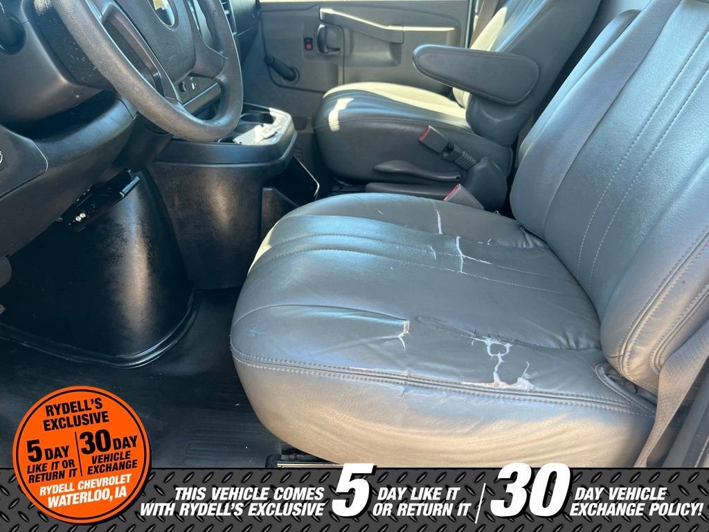 2017 Chevrolet Express Cutaway 3500 Work Van