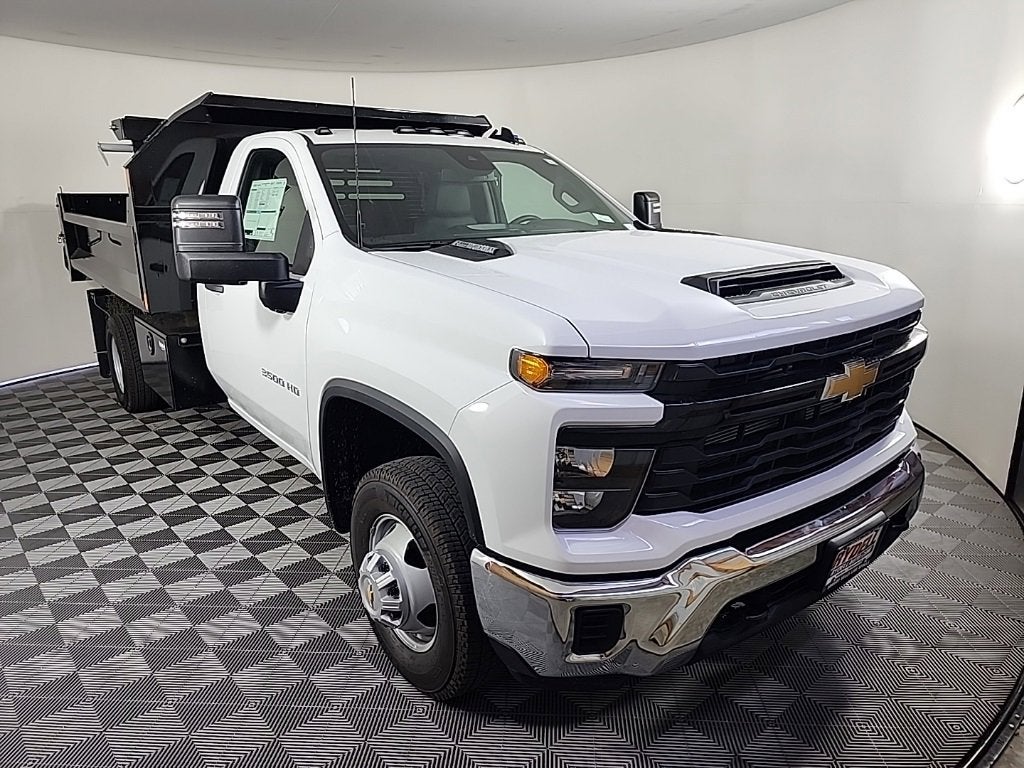 2025 Chevrolet Silverado 3500 HD Chassis Cab Work Truck