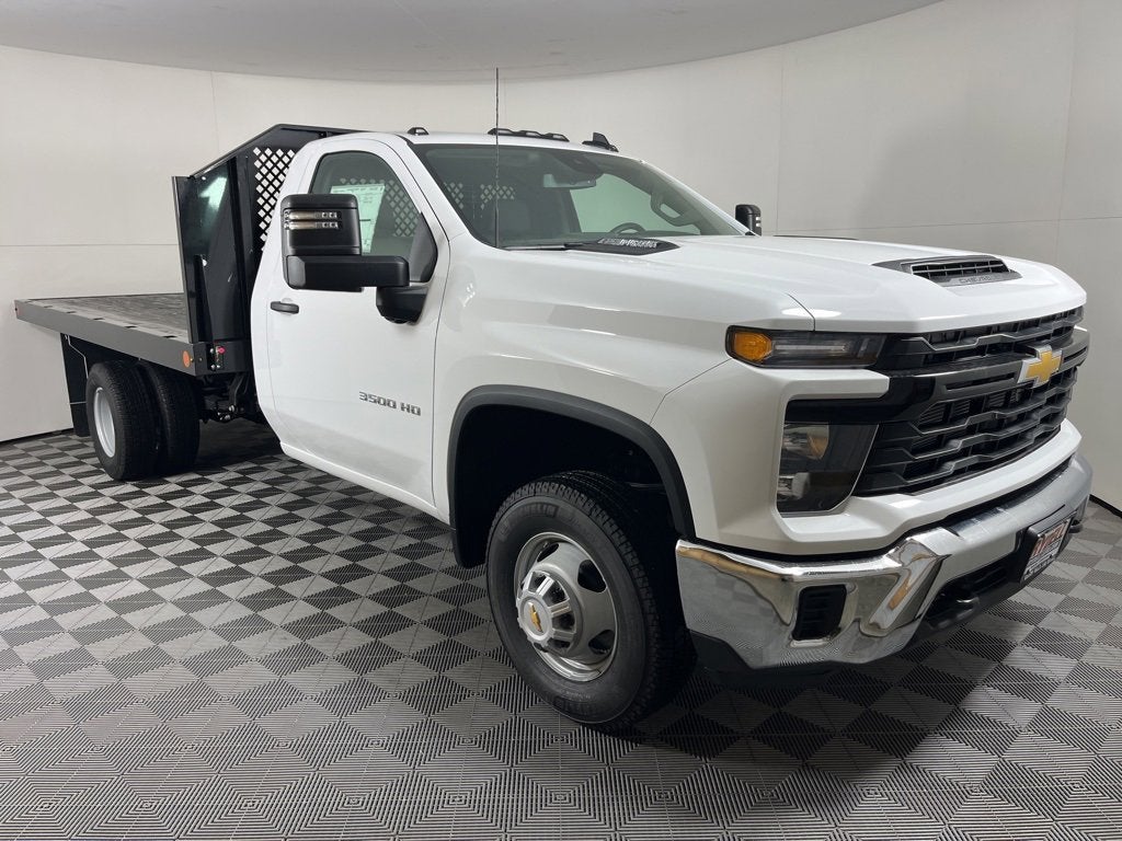 2025 Chevrolet Silverado 3500 HD Chassis Cab Work Truck