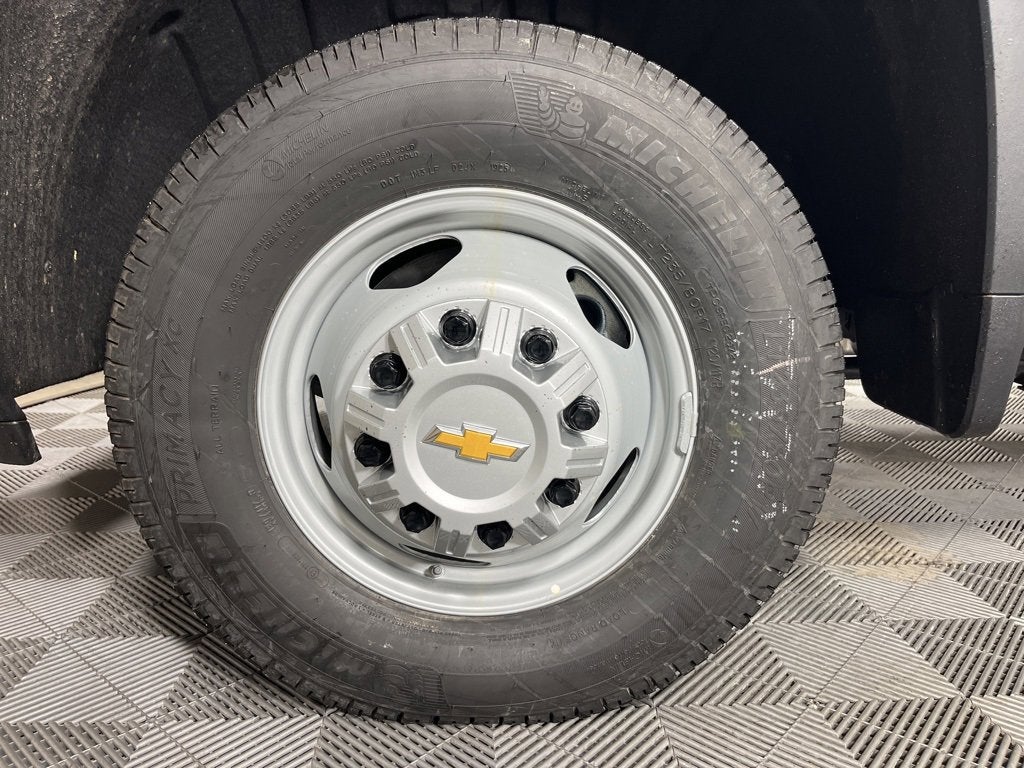 2025 Chevrolet Silverado 3500 HD Chassis Cab Work Truck