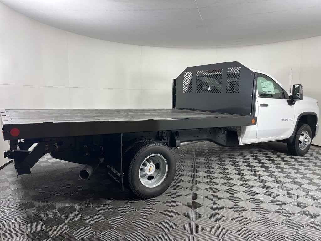 2025 Chevrolet Silverado 3500 HD Chassis Cab Work Truck