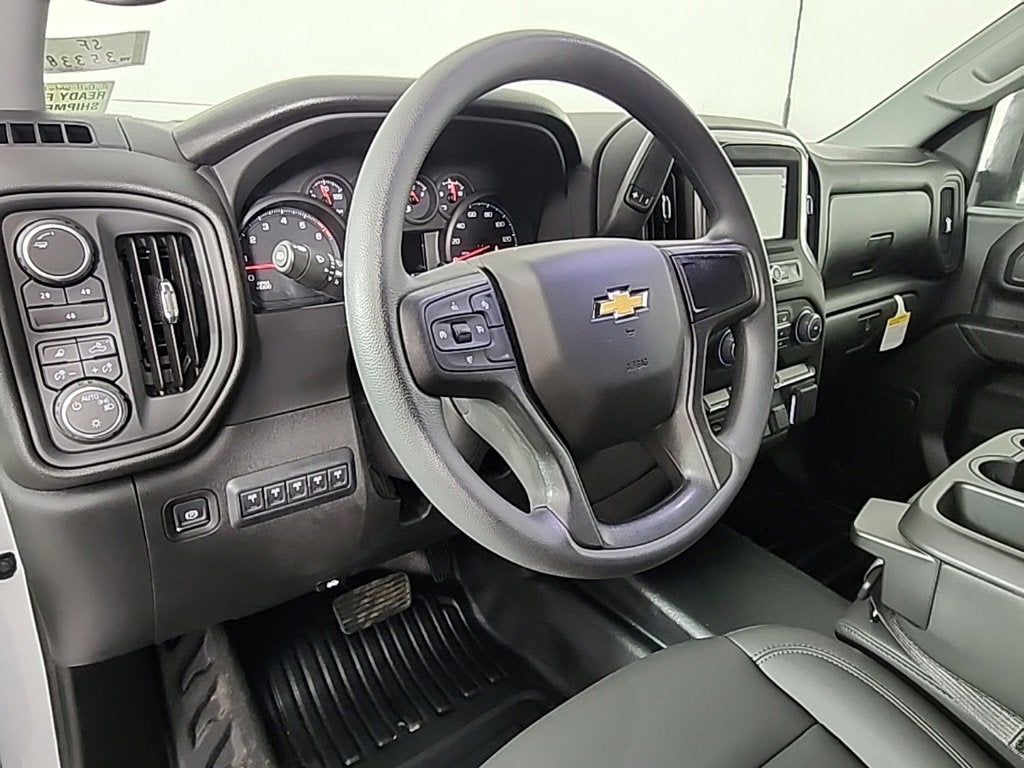 2025 Chevrolet Silverado 3500 HD Chassis Cab Work Truck