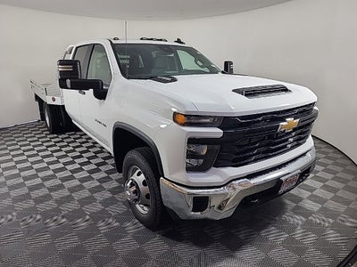 2025 Chevrolet Silverado 3500 HD Chassis Cab Work Truck