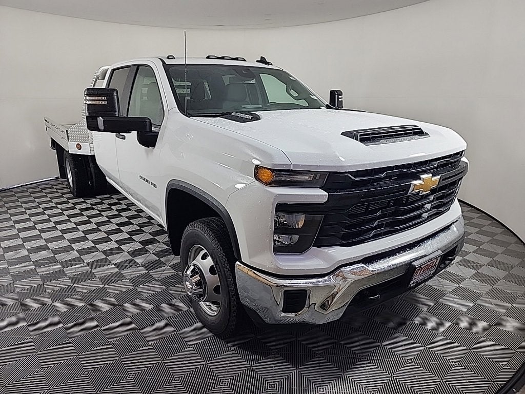 2025 Chevrolet Silverado 3500 HD Chassis Cab Work Truck