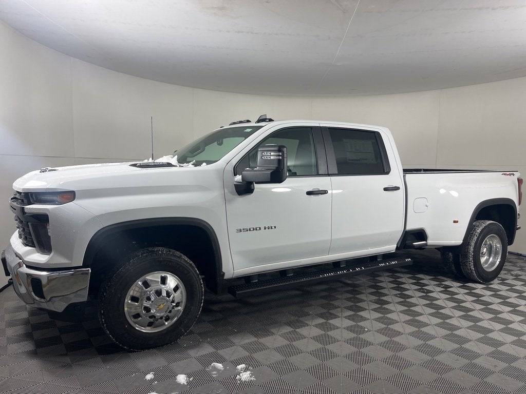 2026 Chevrolet Silverado 3500 HD WT DRW