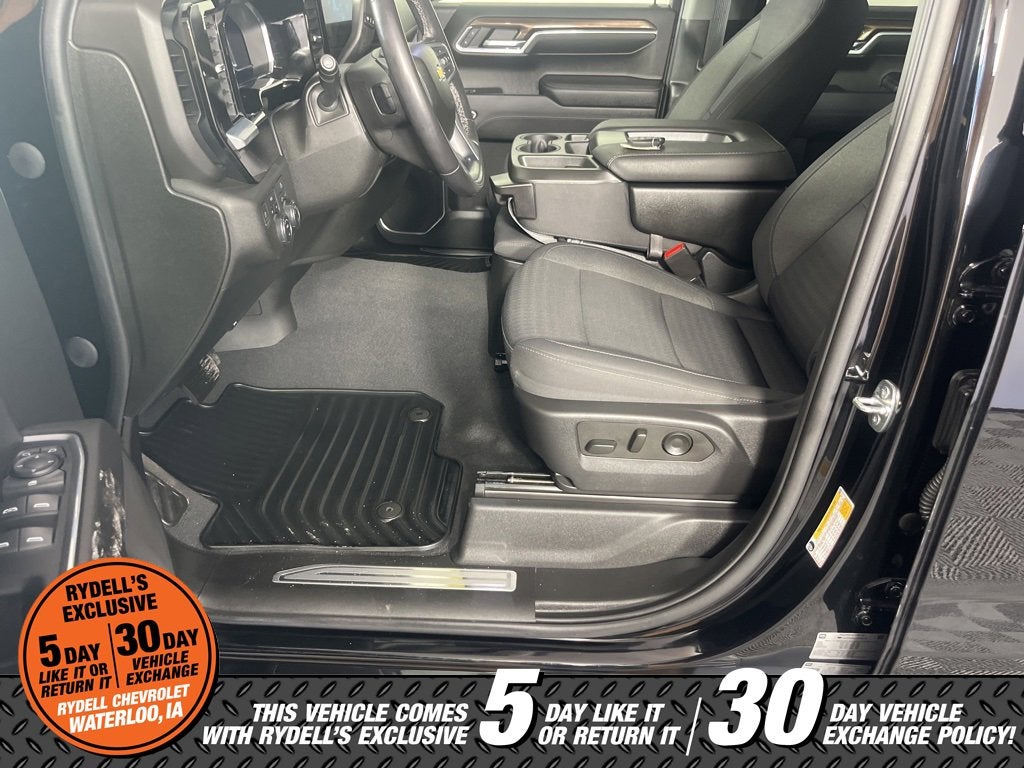 2022 Chevrolet Silverado 1500 LT (2FL)