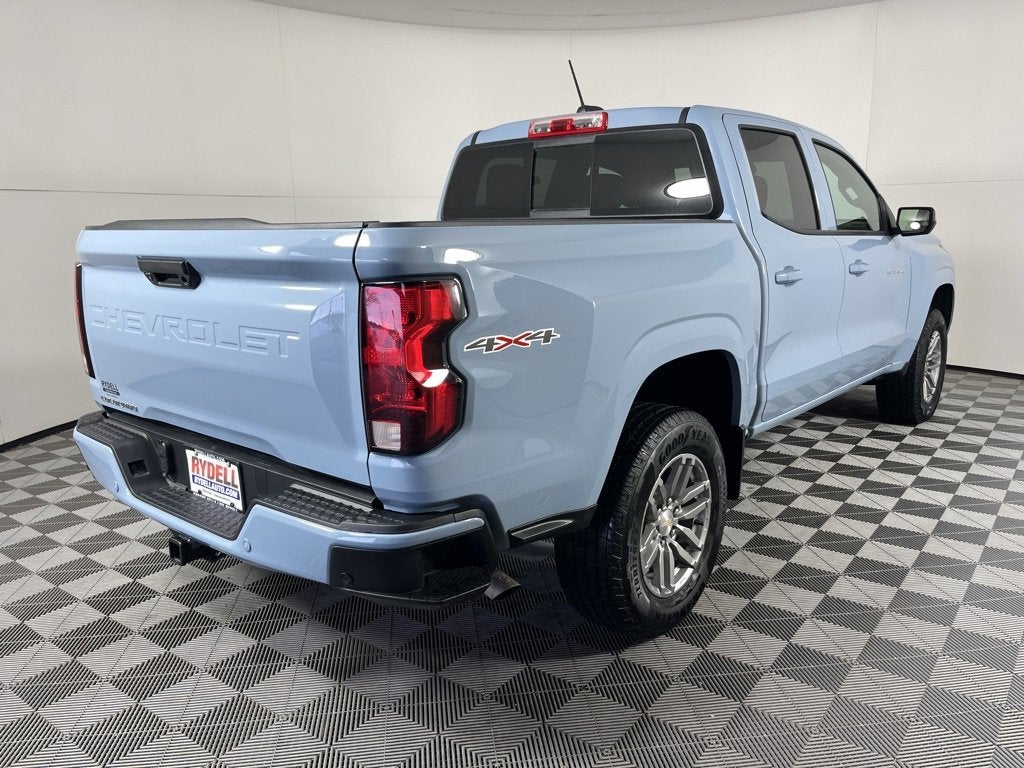 2025 Chevrolet Colorado WT/LT