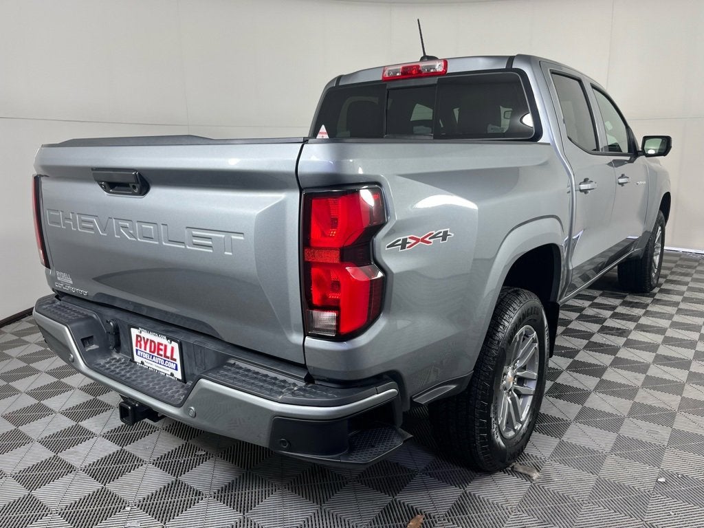 2025 Chevrolet Colorado WT/LT