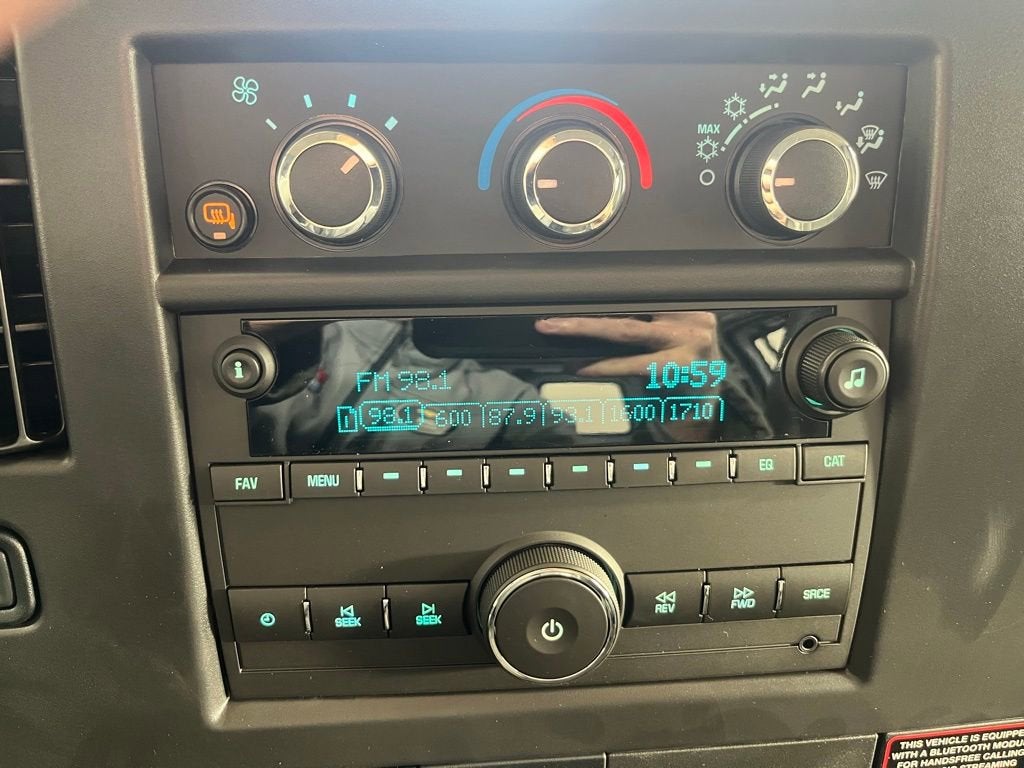 2026 Chevrolet Express Cargo WT