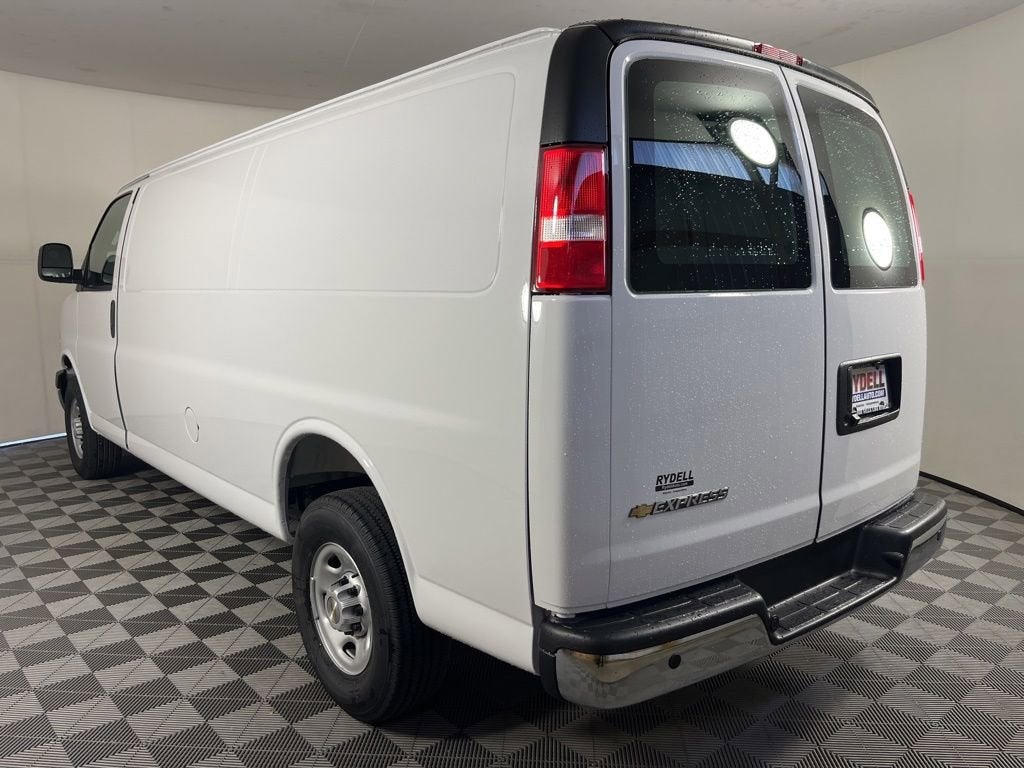 2026 Chevrolet Express Cargo WT