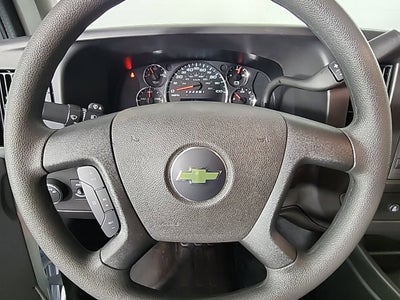 2025 Chevrolet Express Cargo 3500 WT