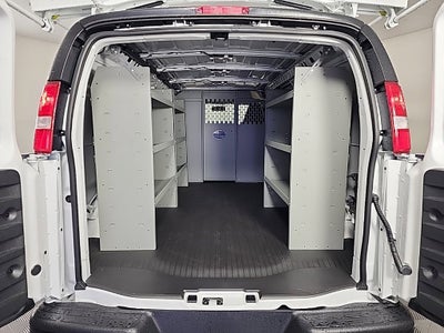 2025 Chevrolet Express Cargo 3500 WT