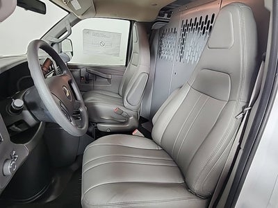 2025 Chevrolet Express Cargo 3500 WT