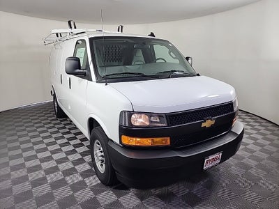 2025 Chevrolet Express Cargo 3500 WT