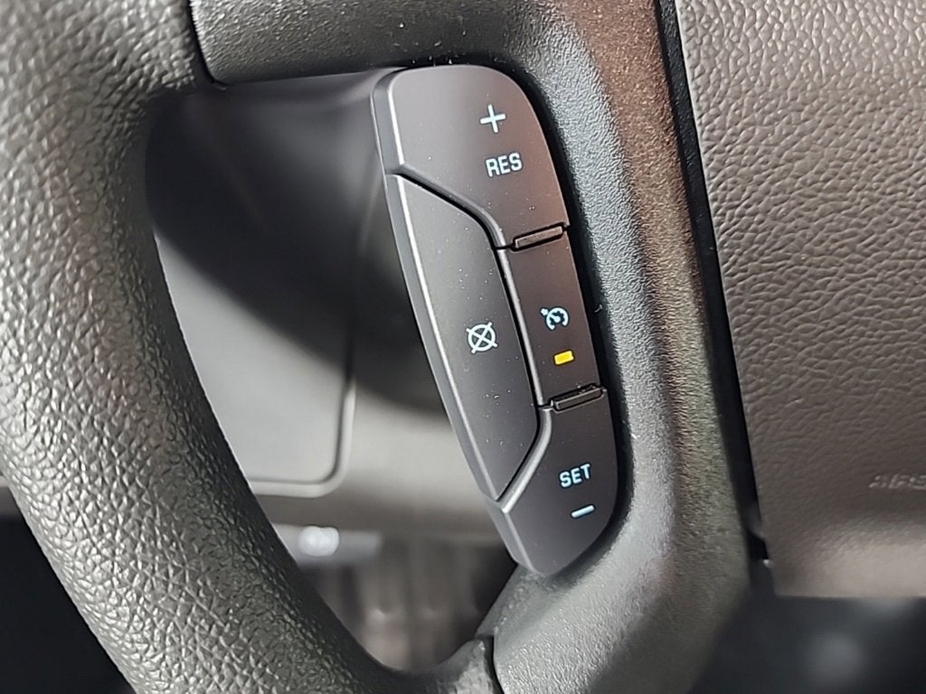 2025 Chevrolet Express Cargo 3500 WT