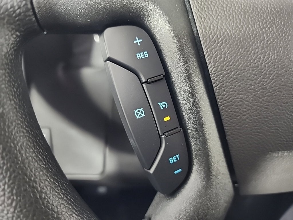 2025 Chevrolet Express Cargo 3500 WT