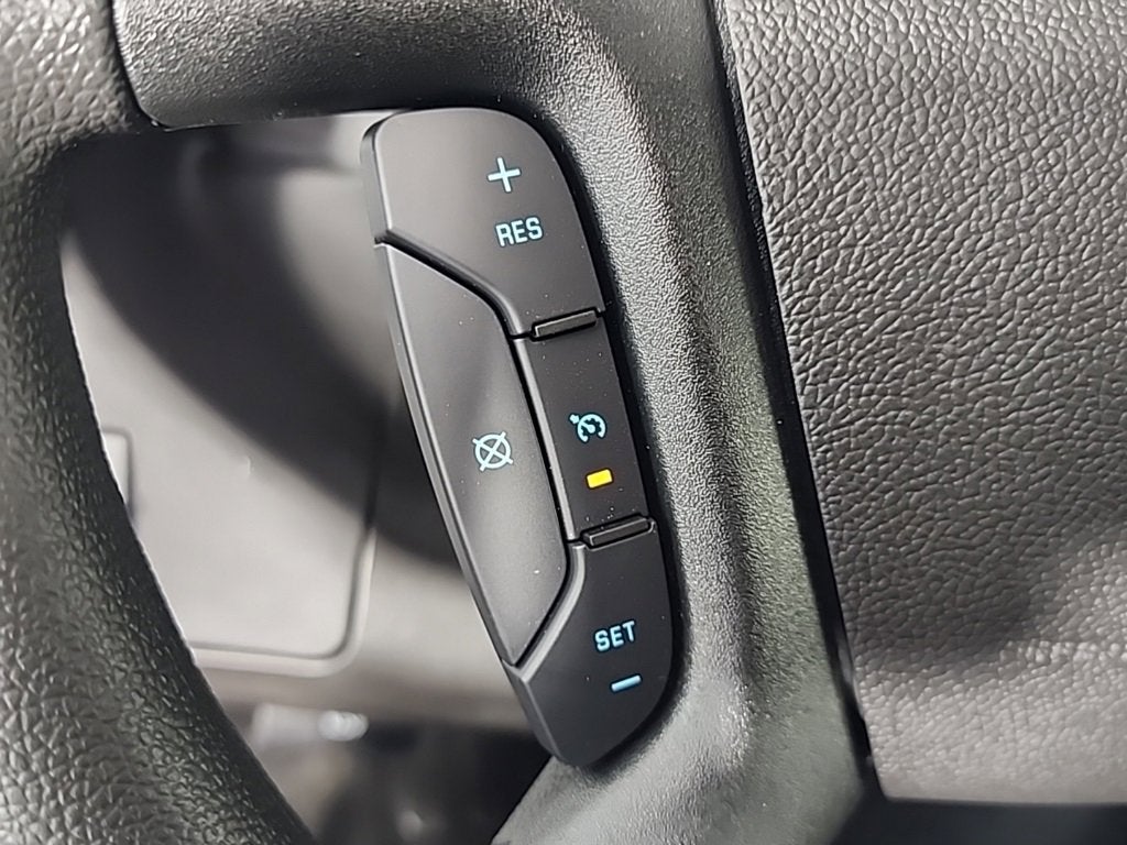 2025 Chevrolet Express Cargo 3500 WT