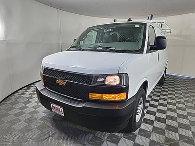 2025 Chevrolet Express Cargo 3500 WT