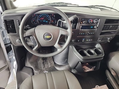 2025 Chevrolet Express Cargo 3500 WT
