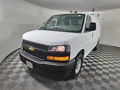 2025 Chevrolet Express Cargo 3500 WT