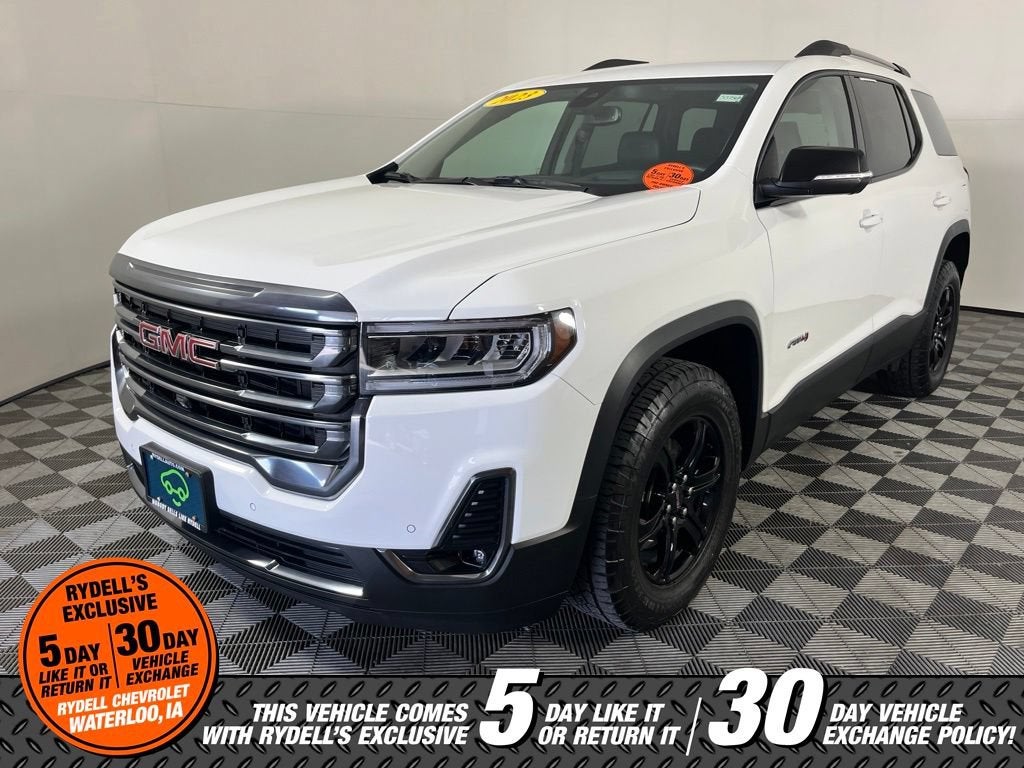 2023 GMC Acadia AT4