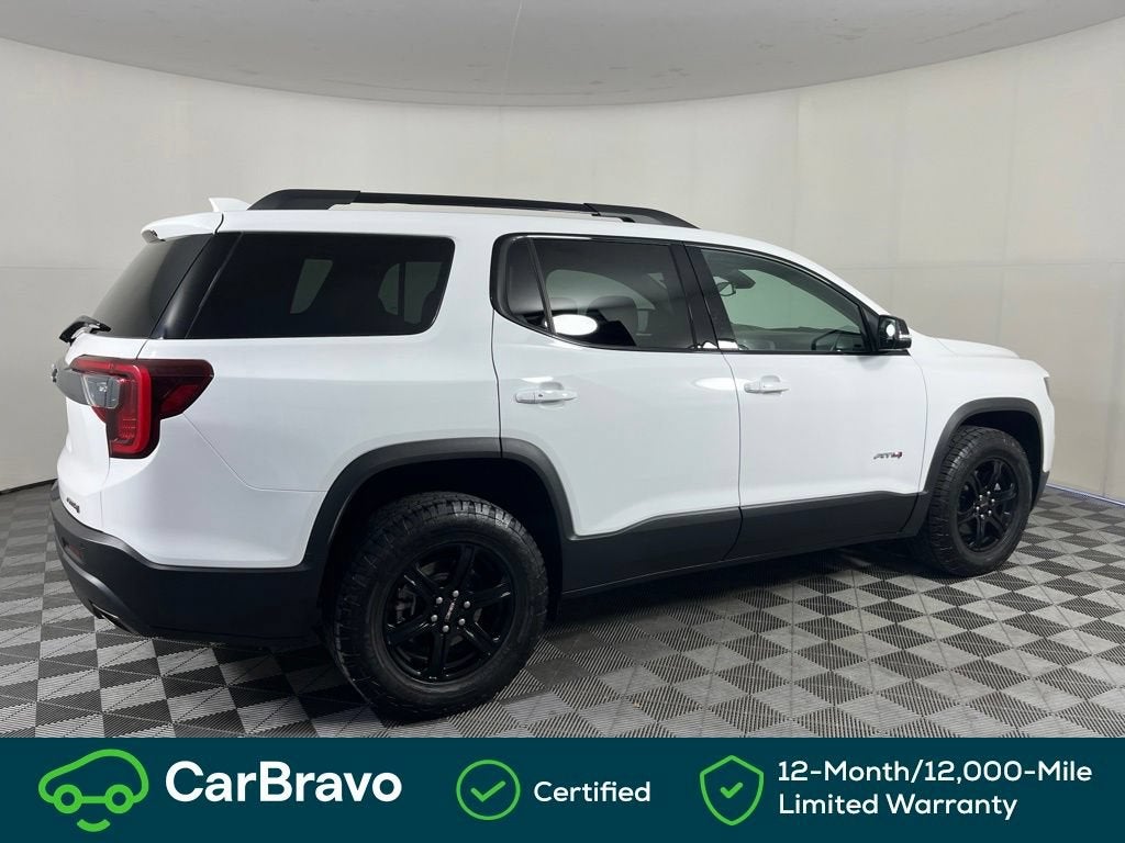 2023 GMC Acadia AT4