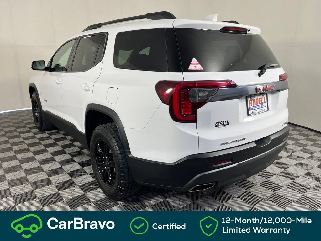 2023 GMC Acadia AT4