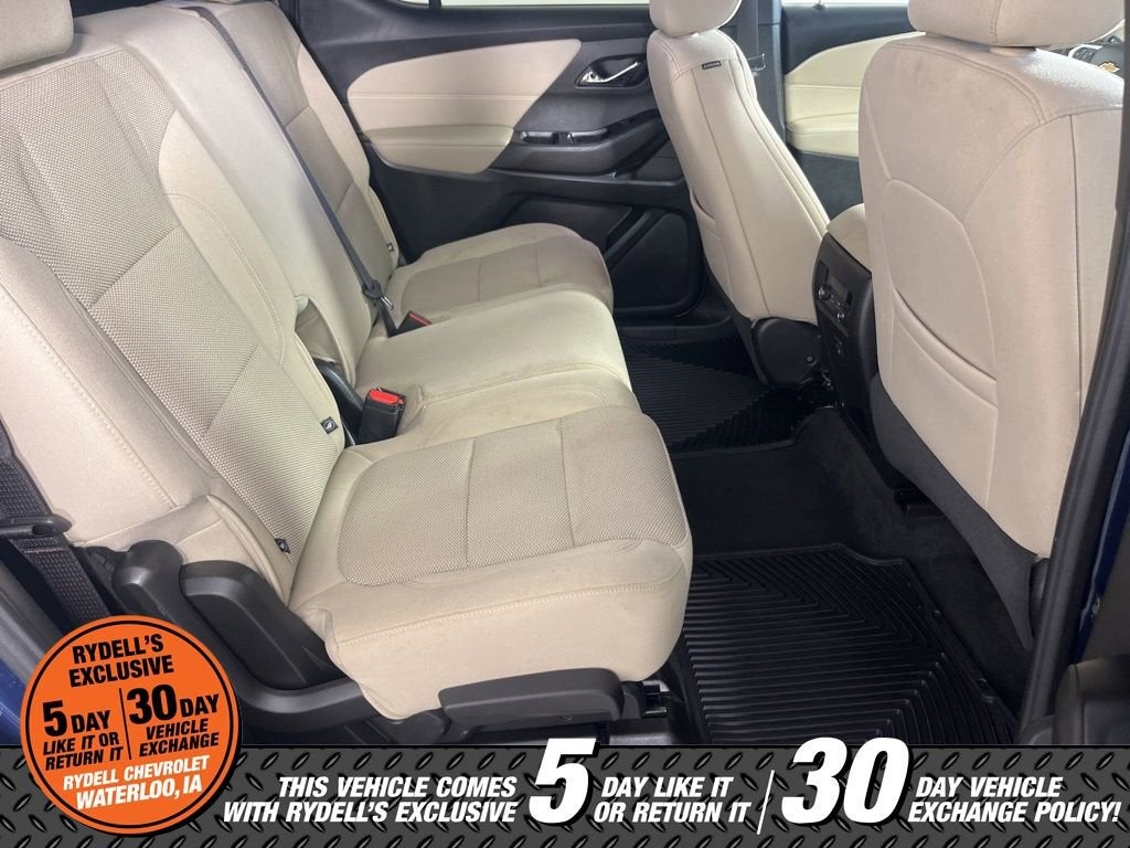 2023 Chevrolet Traverse LS