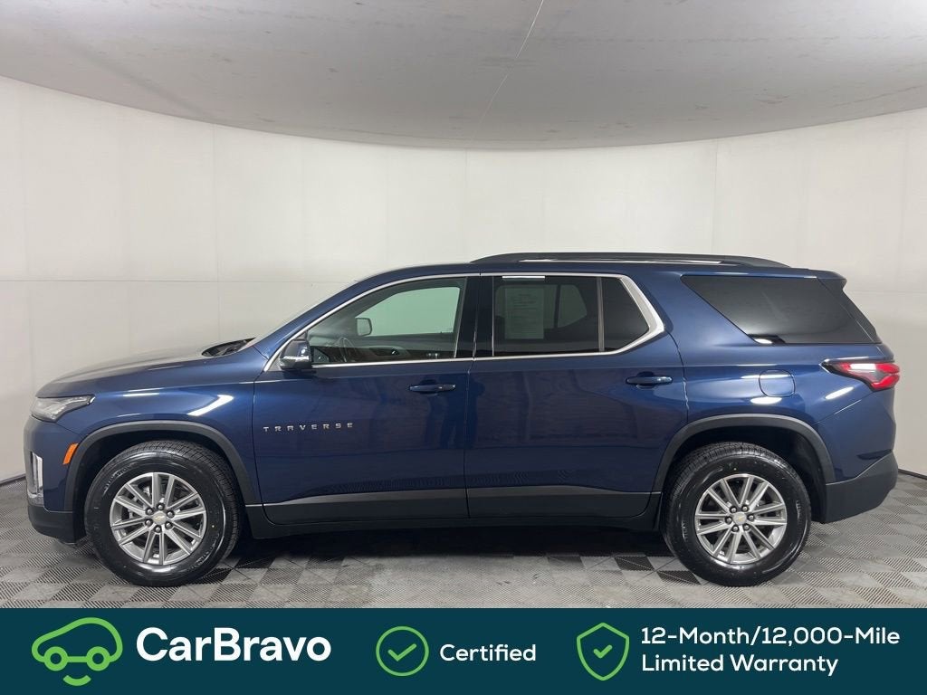 2023 Chevrolet Traverse LT Cloth