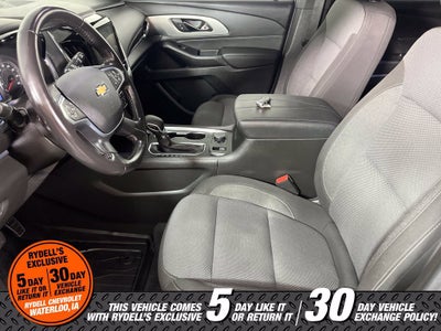 2022 Chevrolet Traverse LT Cloth