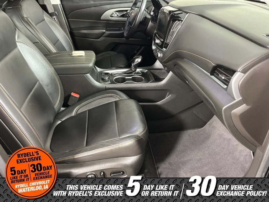 2021 Chevrolet Traverse LT Leather
