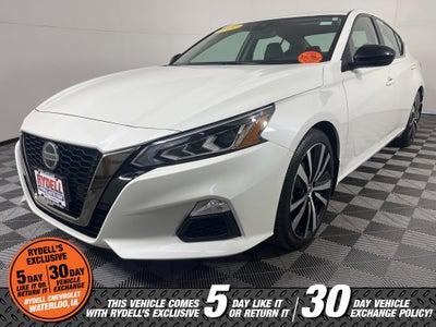 2022 Nissan Altima SR FWD