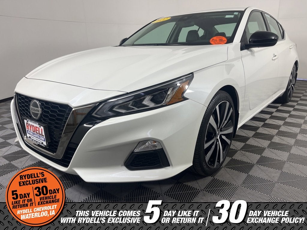 2022 Nissan Altima SR FWD