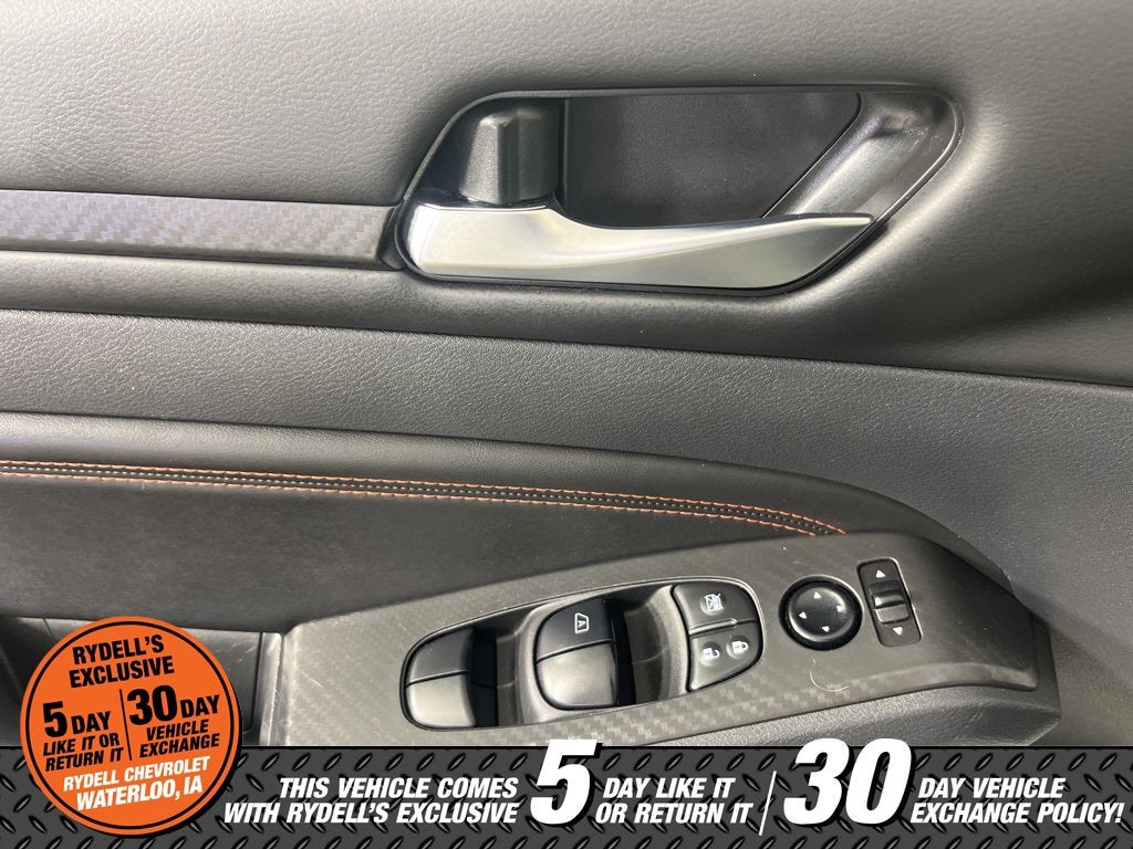 2022 Nissan Altima SR FWD