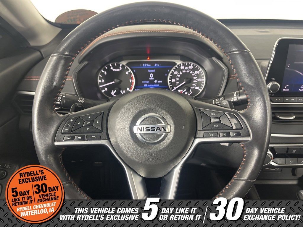 2022 Nissan Altima SR FWD