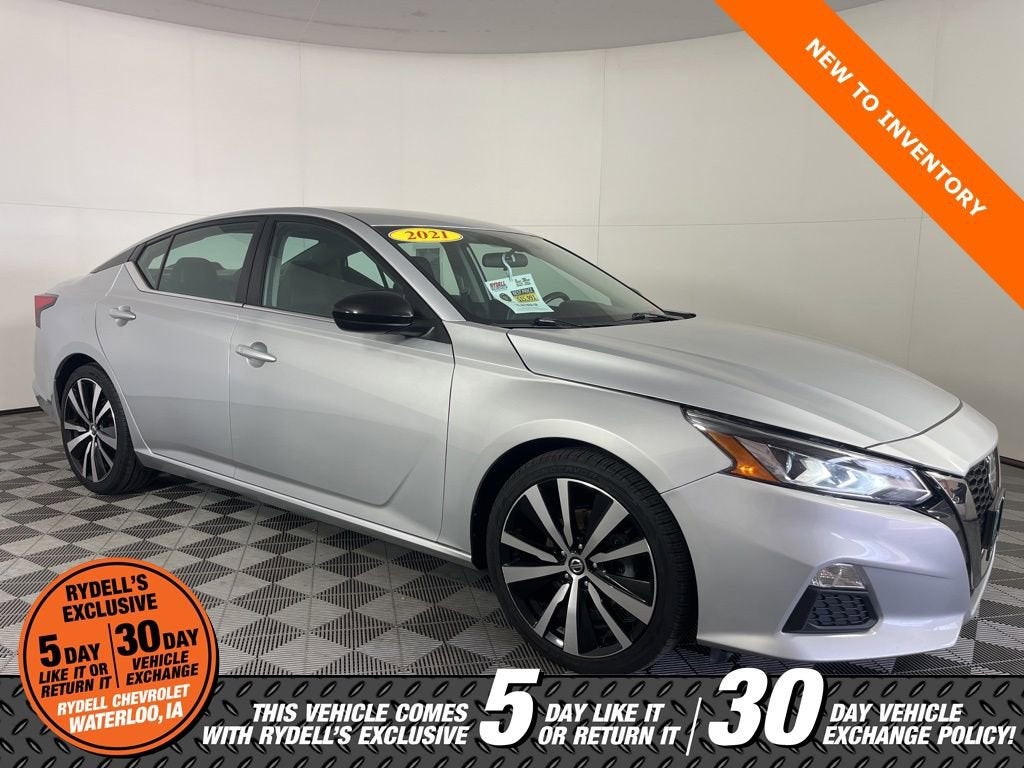2021 Nissan Altima SR FWD