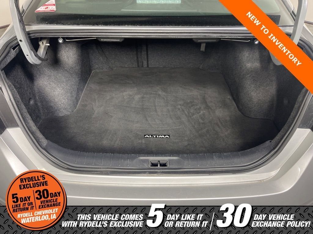 2021 Nissan Altima SR FWD