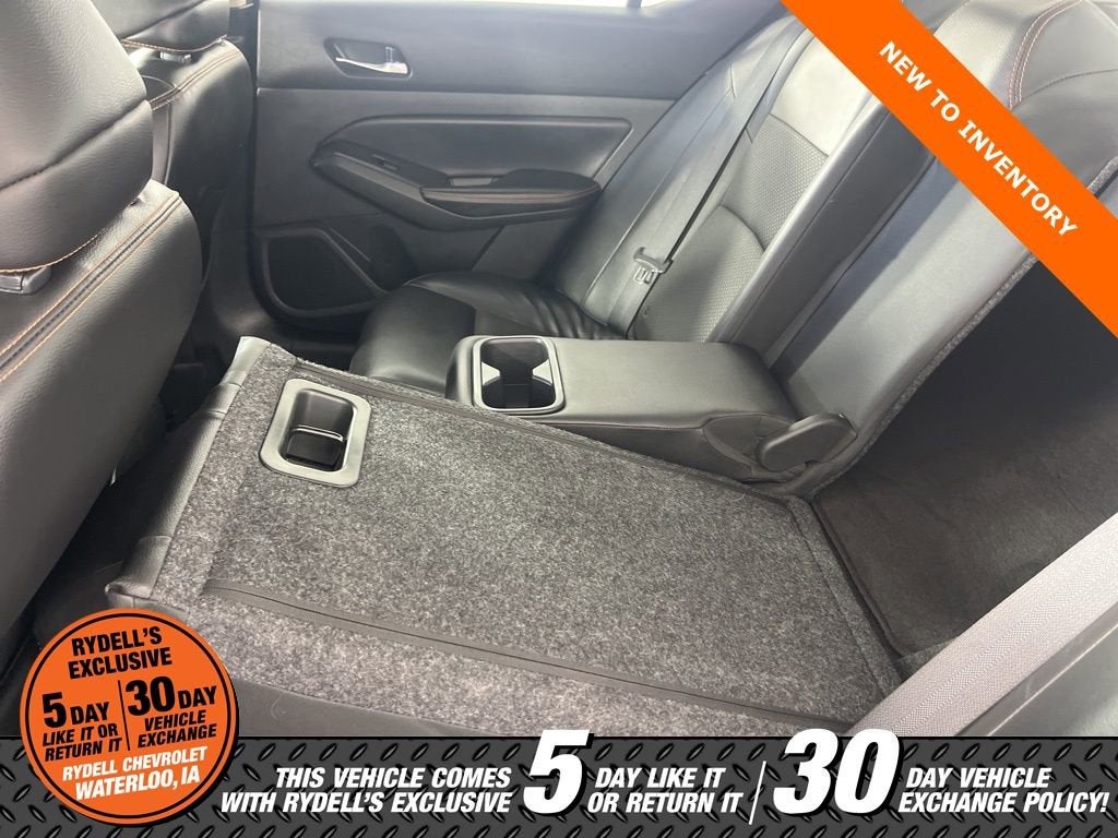 2021 Nissan Altima SR FWD