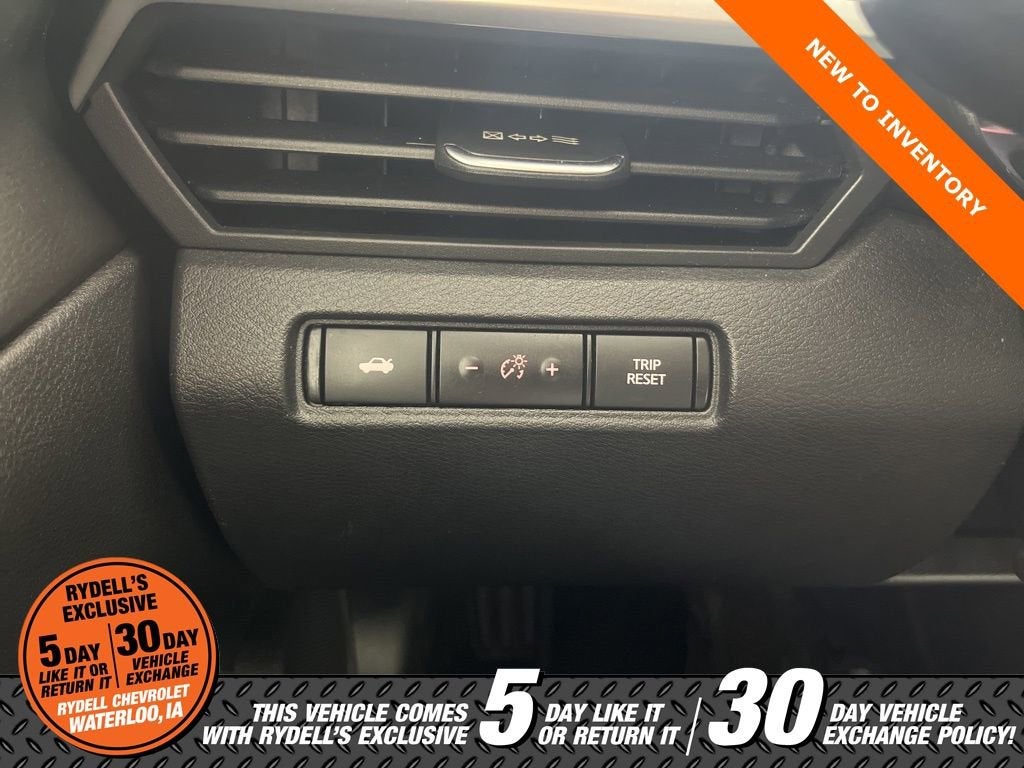 2021 Nissan Altima SR FWD