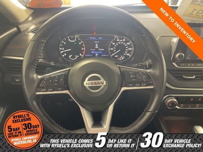 2021 Nissan Altima SR FWD